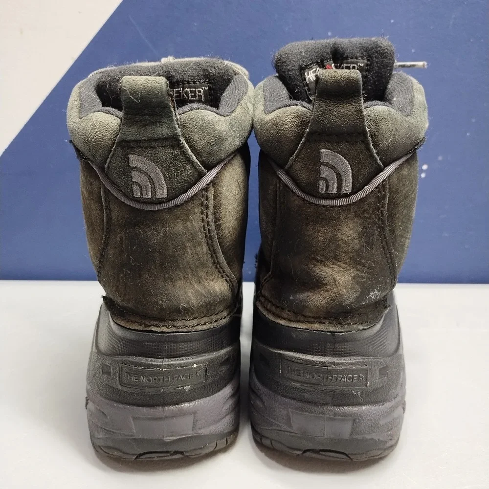 The North Face Chilkat II Winter Snow Boots Boys Size 4 Black Waterproof Lace Up